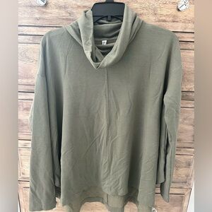Athleta Women’s athleisure olive green sweater